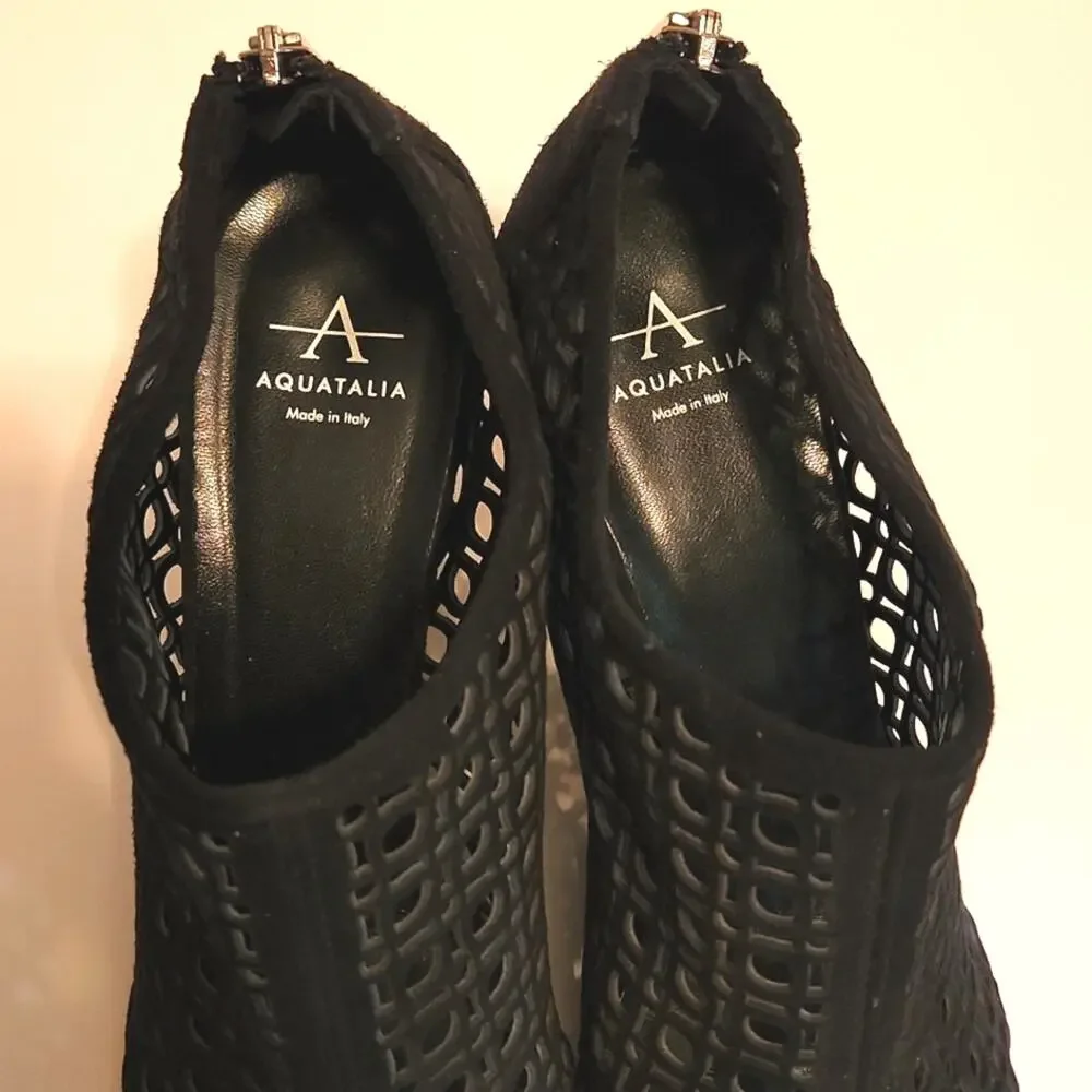 Aquatalia Shelly Sandal Black Suede Laser Cut Back Zipper‎ Wedge Open Toe Size 7